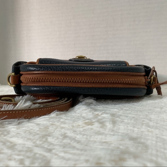 SOLD Vintage Dooney AWL Small Kilty Crossbody Bag - Picture 8 of 11
